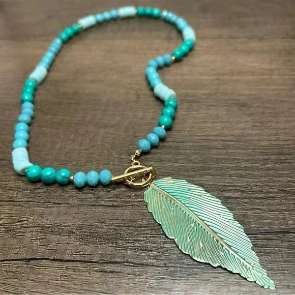 Teal And Gold Tone Beaded Necklace with Feather Pendant - Picture 2 of 3